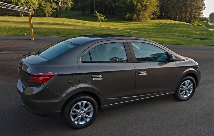  Chevrolet Prisma LTZ 2013 года  (фото 52 из 75)
